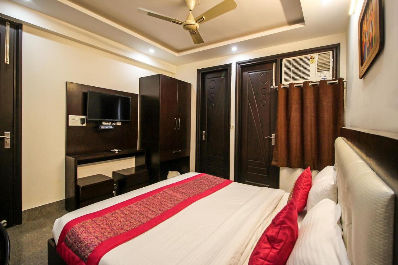 Oyo 8110 Nstay 31 Gurgaon Exterior foto